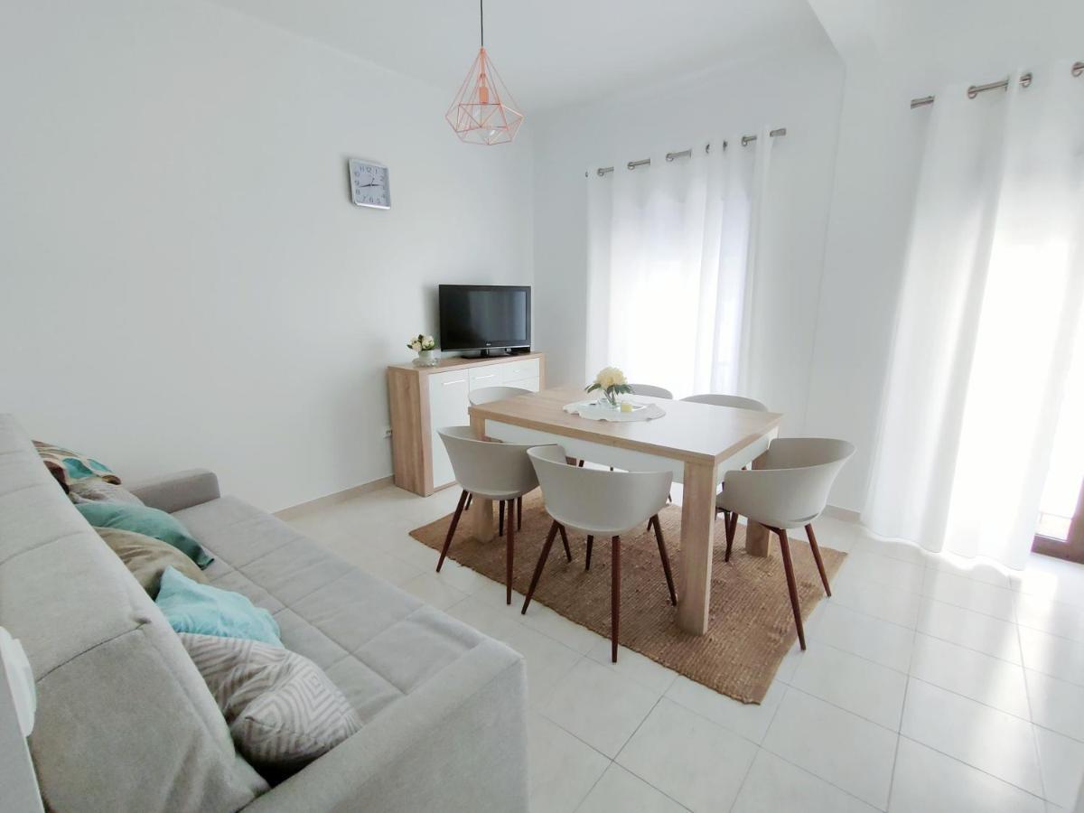 Casa Das Ondas Nazare Bagian luar foto